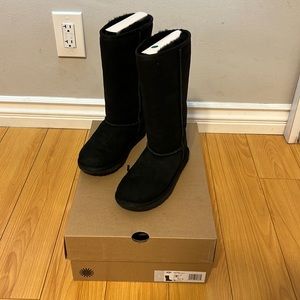 Black Tall Ugg Boots